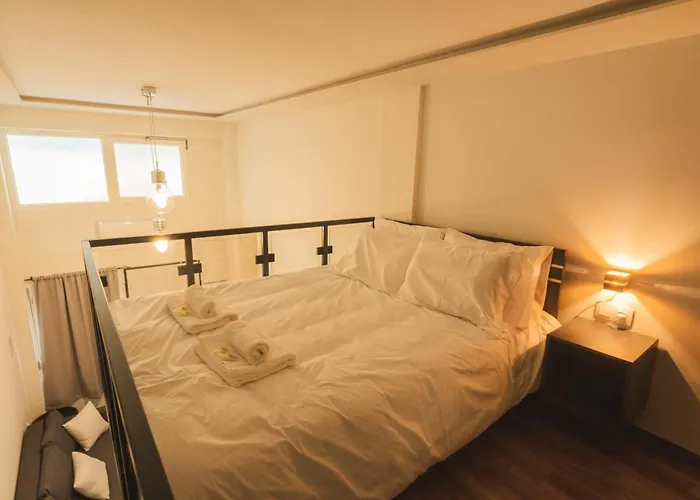 Empyrean Loft By Nexus, Next To Martiou Str And Shops, 10 Mins From Centre Thessaloníki