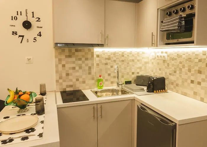 Empyrean Loft By Nexus, Next To Martiou Str And Shops, 10 Mins From Centre *